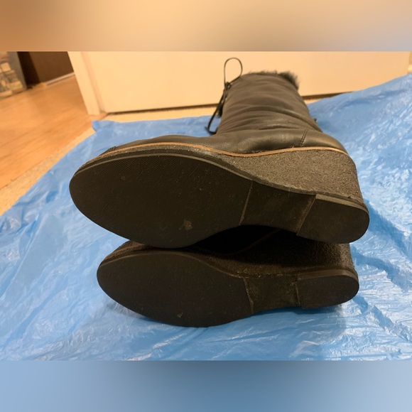 RESERVED - Authentic CHANEL Leather Fur Boots (Only available until Nov 15) - Picture 13 of 13